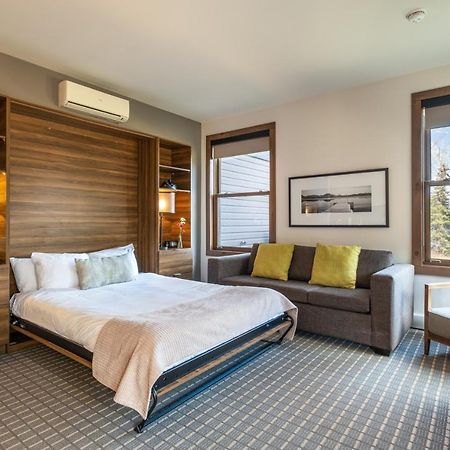 Suites-Sur-Lac Lac-Superieur Dış mekan fotoğraf